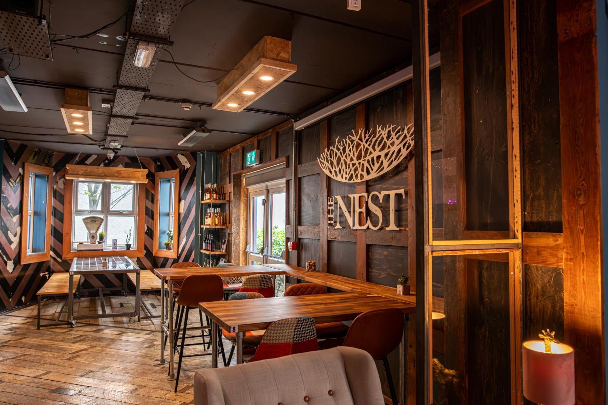 גלוואיי The Nest Boutique Hostel מראה חיצוני תמונה