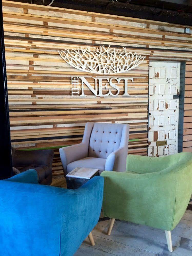 גלוואיי The Nest Boutique Hostel מראה חיצוני תמונה